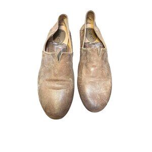 B.O.C. Women's Taupe Leather Slip-On Flats Low Heel Casual Comfort Shoes Size 11